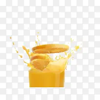 香橙片与飞溅的橙汁