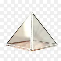 玻璃金字塔摆件PNG