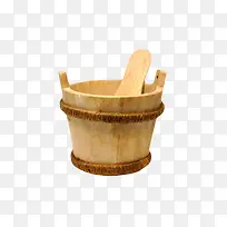 棕色容器带木勺的空木桶实物