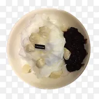 白色红豆冰沙