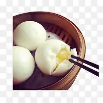 流香四溢的广式传统流沙包