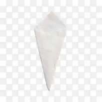 一张白色折叠的纸巾实物