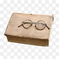 古书和眼镜