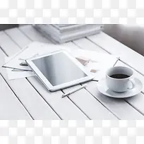 桌面木质材料咖啡杯平板电脑