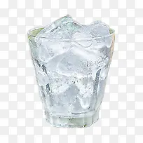 杯子里的大冰块