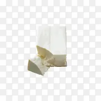 白色缺角方块豆腐