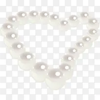 一串白色的珍珠项链