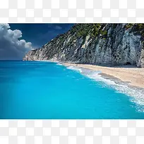 碧蓝海水蓝天白云