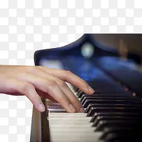 钢琴演奏手指特写