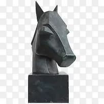 马头雕像