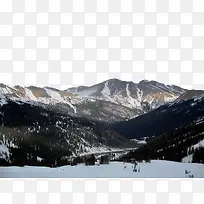 雪山下的滑雪场