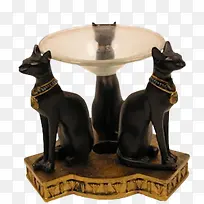 三只猫支撑起的桌子