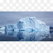 高清摄影白色的冰山水面