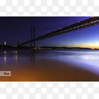 紫色天空海岸大桥