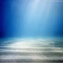 蓝色海洋底部白色光效叠加