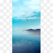 天空海岸放风筝的人海报背景