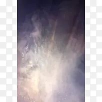 破旧的墙壁和反光背景