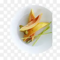 盘子里的木瓜
