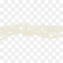 白色花纹丝巾