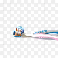 挤上牙膏的牙刷