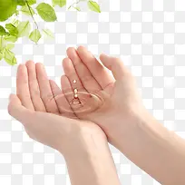 手捧水绿色环保