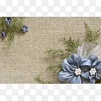 花朵装饰与麻布背景