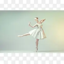 跳芭蕾的欧美女孩