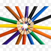 围成一圈的彩色铅笔