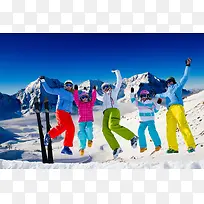 学山上的滑雪者海报背景