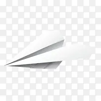 飞翔中的纸飞机