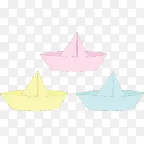 三只纸船