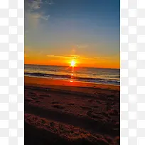 海滩上的夕阳海报背景