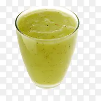 玻璃杯里的绿色饮品