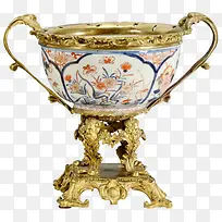 金色器皿