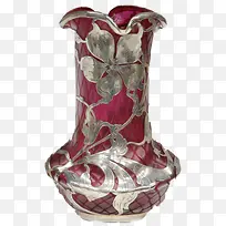 红色雕纹花瓶