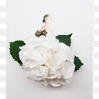 手绘白色花朵礼服