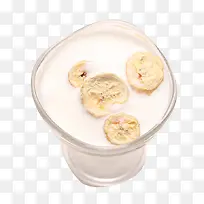 牛奶里的香蕉干素材