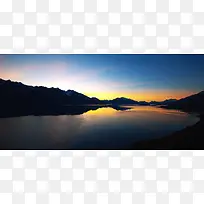 天空湖水山峰背景