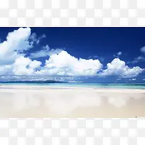 蓝天白云沙滩高清摄影