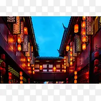 蓝天下的中国风宫殿