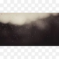 黑底水珠海报背景