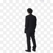 男人侧背影