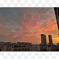 杭州雨过天晴的落日