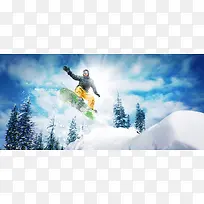 山顶上冲出的滑雪运动人物高清图片