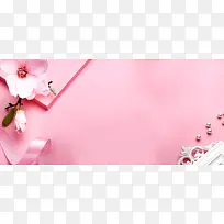 珍珠白粉色浪漫美妆护肤美容海报banner