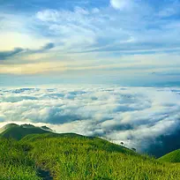 白云云海蓝天山顶户外装备户外广告背景素材