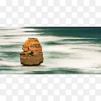大海边的石头