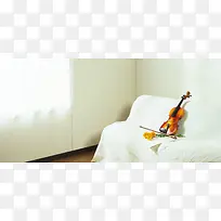 清新文艺乐器音乐小提琴家居沙发窗台背景