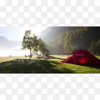 山间帐篷背景图