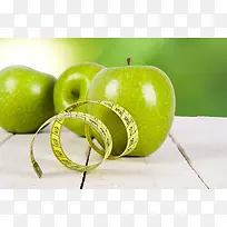 卷尺与青涩苹果